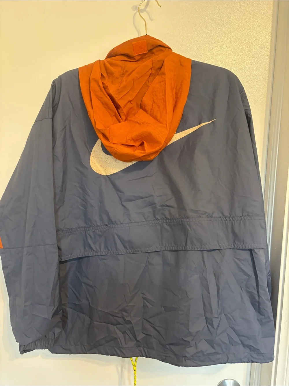 Nike Hooded Pullover Anorak Jacket in Blue & Rust with Neon Yellow  packable